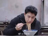 潘玮柏回归美食综艺全程吃不停