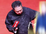 相声捧哏简单谁都能行？那请来看看于谦！