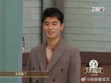 丁真即兴小考演小偷，全程只有一句台词气晕吴镇宇，笑不活了