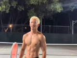 帅气的网球小哥哥🎾👉🏻黄小琥