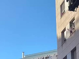 光看你俩在秀恩爱了
