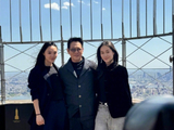 李连杰晒与两女儿合照，首度回应甲亢改变面容 - 星岛