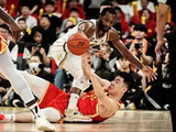 CBA季后赛反转夜！深圳横扫晋级，体系碾压比单点爆发靠谱？