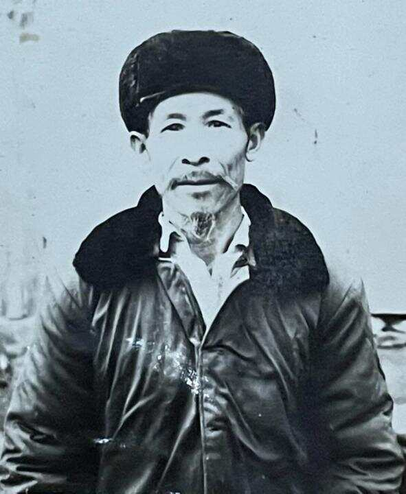 图为跳崖幸存红军司号员陈世荣。（受访者供图）