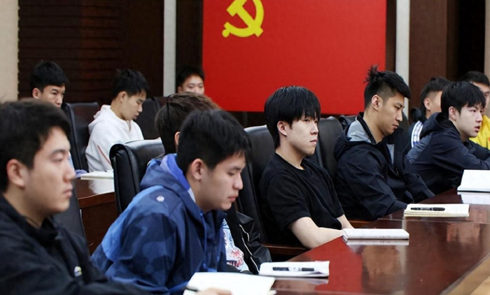  打开网易新闻 查看精彩图片 