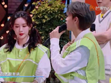 孟子义当众拧开徐志胜瓶盖打破刻板印象