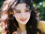 美女壁纸｜第1901期 · 王楚然：从低谷逆袭，用真诚与坚韧书写成长答卷
