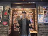 51岁TVB绿叶自曝日开销100元，称艺人工作机会少，靠开火锅店赚钱