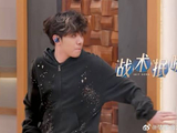 05后杨博睿拽式打招呼看呆岳云鹏