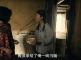 《主角》的群演穿帮了，让我看到中国越来越好了