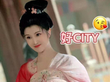 离婚后住浙江娘家，亲妈和继父给带孩子，她却在娱乐圈闯出一片天
