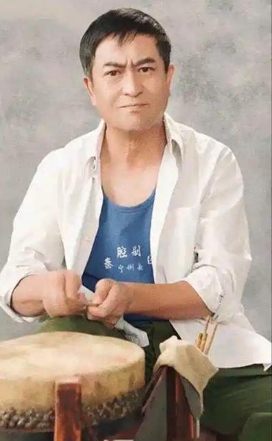 张嘉益扮演的胡三元（图：网络）