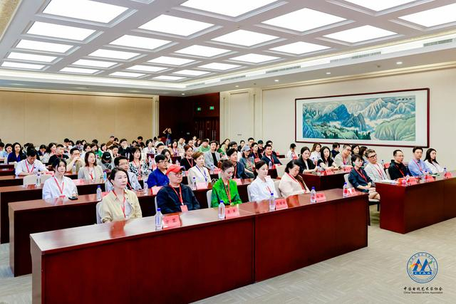 图片来源：中国电视艺术家协会