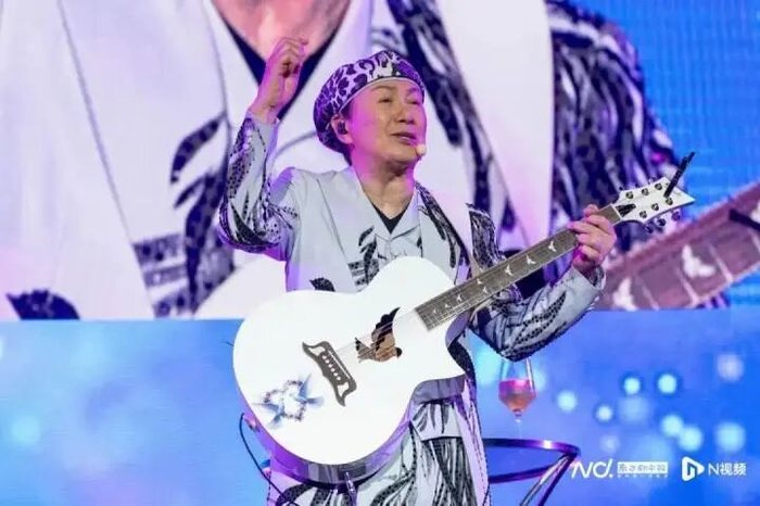 图源：许冠杰账号