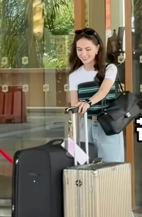打开网易新闻 查看精彩图片