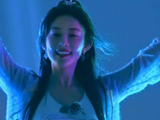 救命，李小冉是真的顶，直接撼动孟子义的地位，赛道卷起来了，俩大美女我都爱