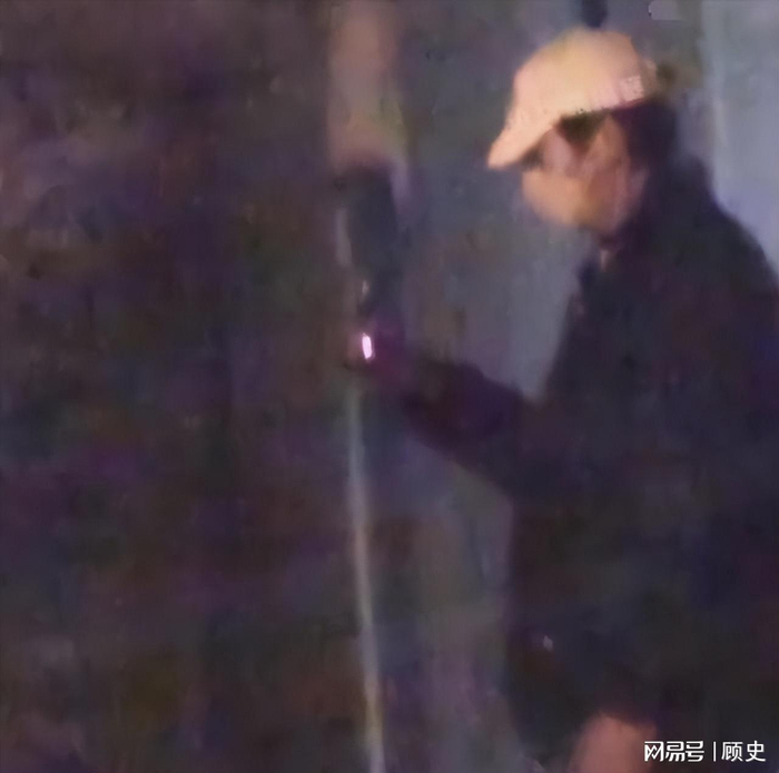  打开网易新闻 查看精彩图片 
