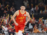 游刃有余！胡金秋半场6中5高效贡献13分 正负值+9