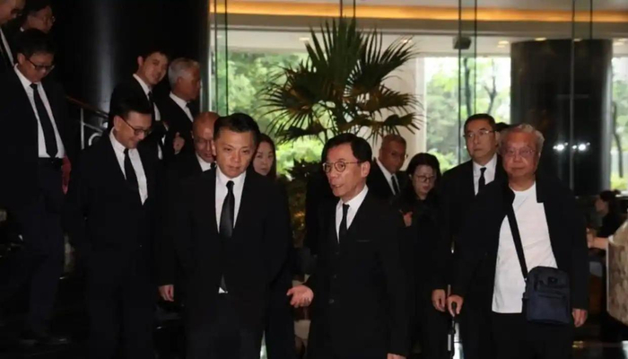 打开网易新闻 查看精彩图片