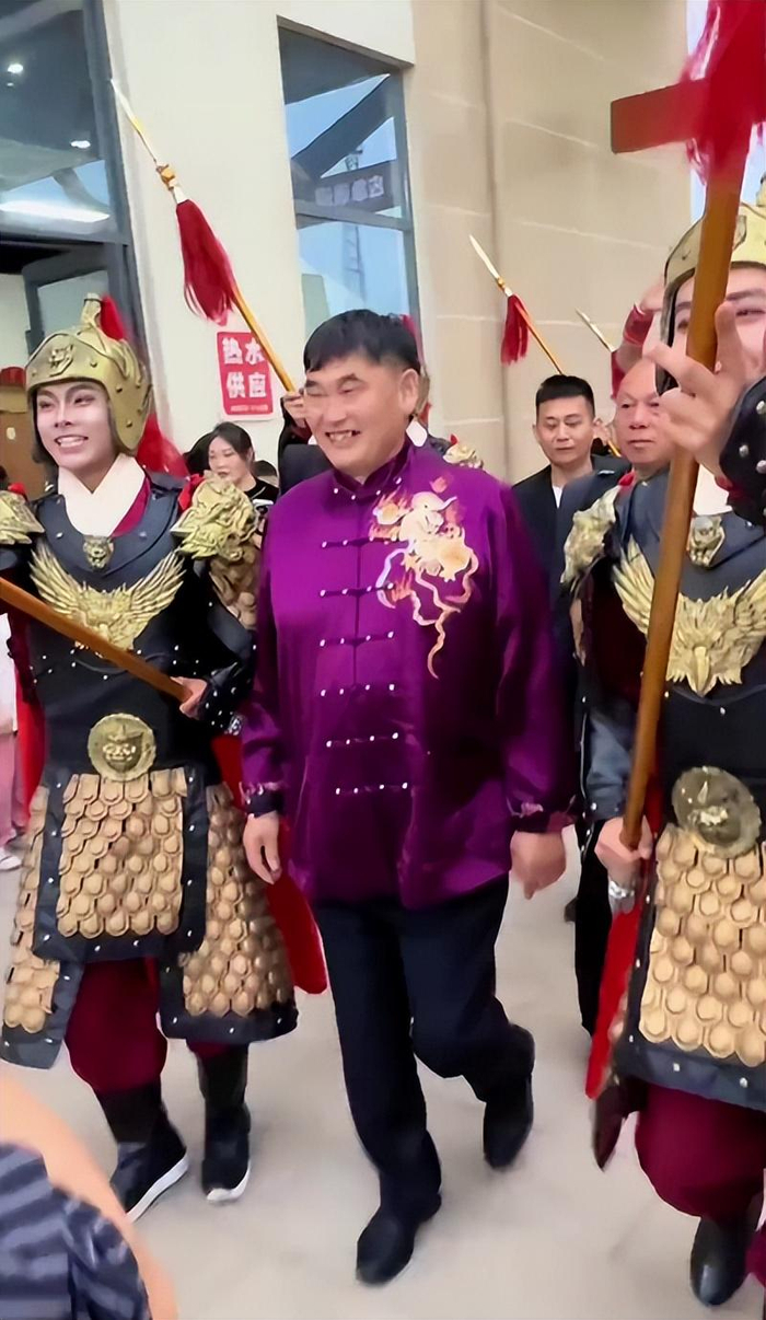  打开网易新闻 查看精彩图片 