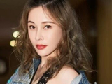 歌手温岚因败血性休克进ICU已3天，经纪人：仍未脱险，全力治疗中，之前她一见我就忍不住泪崩致歉，“对不起，安排的工作搞砸了”