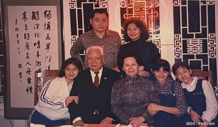 打开网易新闻 查看精彩图片