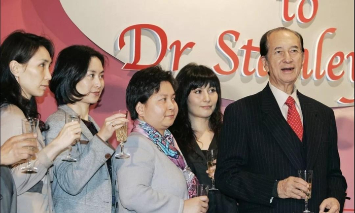 打开网易新闻 查看精彩图片