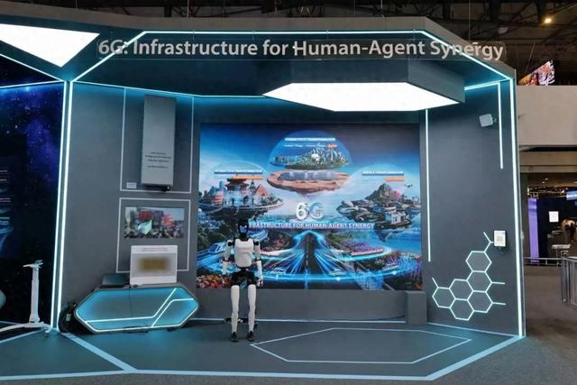图为2026年世界移动通信大会上，6G人与智能体共生展区。新华社发