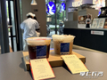 瑞幸咖啡上线酒精特调 茶饮品牌纷纷布局“微醺经济”