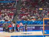 CBA焦点战爆内讧！北京惨败，周琦与球队疏离，网友：彻底散了