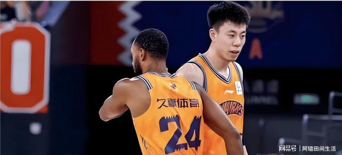 打开网易新闻 查看精彩图片
