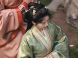 古韵十足!田曦薇新剧路透，绿衣妆造再加上眉心痣，真的好有气质!_新闻