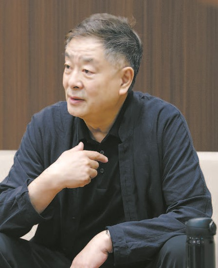             濮存昕          