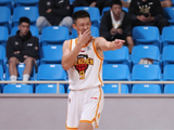 媒体人：周鹏拉伤缺战深圳vs江苏，800场里程碑推迟_新闻