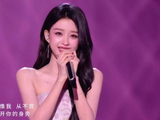 孙怡献唱《萱草花》感动全场，真挚歌声获赞