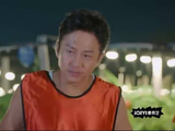 邓超穿裤如抹胸，鹿晗同步搞怪