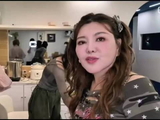 乌兰图雅厨房直播卡顿，当场质问运营商