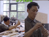 演戏时专注每个镜头，设计时死磕每处细节吴彦祖演戏是副业设计是本职COLMO