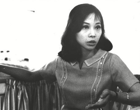 年轻时的杰奎琳·陈