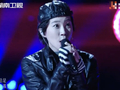 窦靖童《歌手2026》首秀后发文：继续往前走，不带期待的去唱