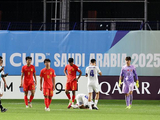 U17国足回国无人接机