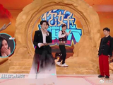 少侠好身手！檀健次现场展示舞剑，帅我一脸