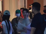 王楚然穿旗袍展东方古典美