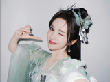 唐艺昕、孙怡等人在《乘风2026》四公舞台的“胆小鬼”战队具体表演了什么曲目？