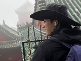 王星越武当山上演“光速跑路”，一句“有女友”笑翻全网