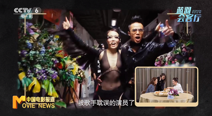 节目现场，还特别设计了一个小剧场环节，来考验容祖儿的演技。