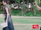 苗苗喜欢这匹马，想买回去在家养，郑恺一听一个头两个大！