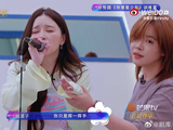 阚清子乘风2026手部动作抢镜，被赞喜剧人宝藏