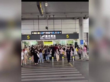 刘宇宁长沙路透曝光，高人气引围观