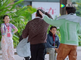 复盘才知道咬的都是别人的毛衣，我说半夜咋老想喝水呢